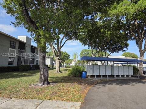 479 NE 210th Cir Ter 101-28, Miami FL - photo 10 of 10