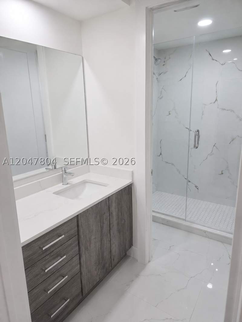 2 bedroom Condominium at 479 NE 210th Cir Ter 101-28, Monterey Village-One Cond, Miami — photo 4