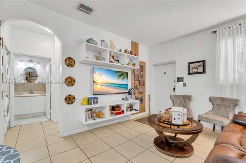 17820 NW 73rd Ave 103-1, Hialeah FL - photo 9 of 35