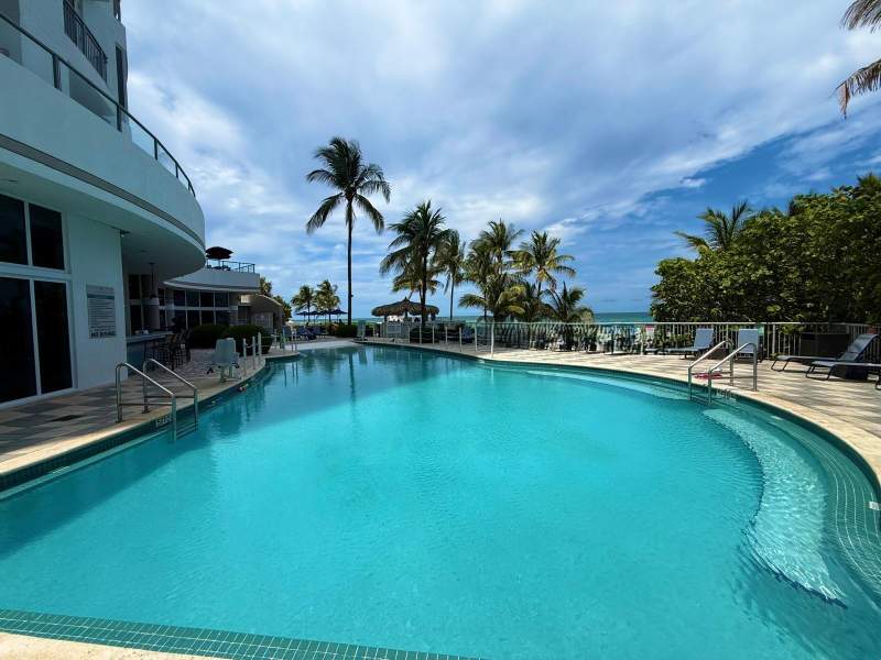 1 bedroom Condominium at 17375 Collins Avenue 1104, Ocean Point Beach Club Con, Sunny Isles Beach — photo 4