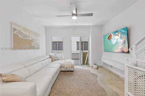 204 Washington Ave 13, Miami Beach FL - photo 6 of 46