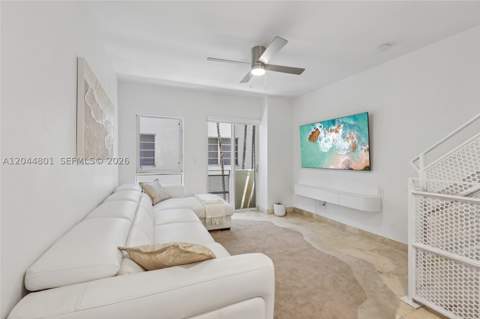 204 Washington Ave 13, Miami Beach FL - photo 7 of 46
