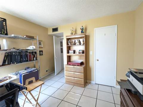 9140 Fontainebleau Blvd 504, Miami FL - photo 16 of 33