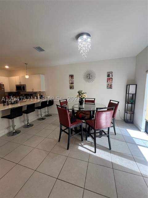 20368 NW 4th Path, Miami Gardens FL - photo 13 of 54