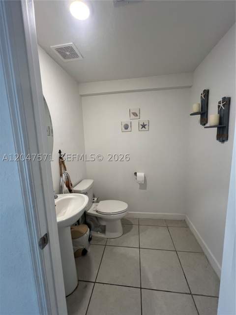 20368 NW 4th Path, Miami Gardens FL - photo 18 of 54