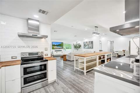 22421 SW 184th Ave, Miami FL - photo 9 of 32