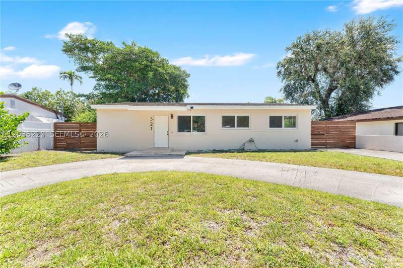 4 bedroom SingleFamilyResidence at 321 NW 56th Av, Ideal Homes Sub No 7, Miami — photo 3