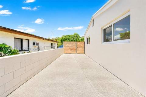 321 NW 56th Av, Miami FL - photo 6 of 39