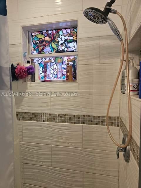 8805 NW 113th St, Hialeah Gardens FL - photo 24 of 29