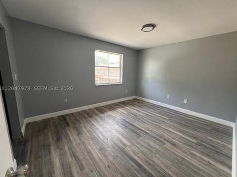 451 NE 136th St I-101, North Miami FL - photo 14 of 21