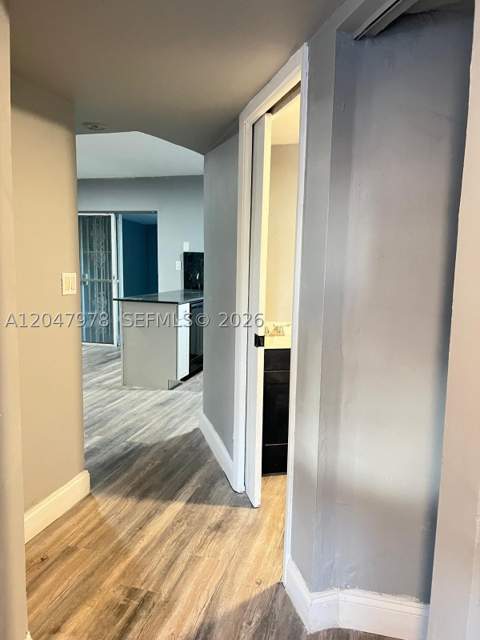 451 NE 136th St I-101, North Miami FL - photo 8 of 21