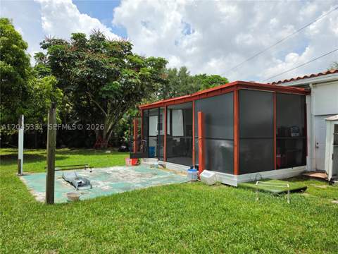 10801 NE 10th Ave, Biscayne Park FL - photo 19 of 23