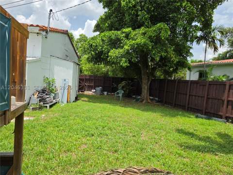 10801 NE 10th Ave, Biscayne Park FL - photo 21 of 23