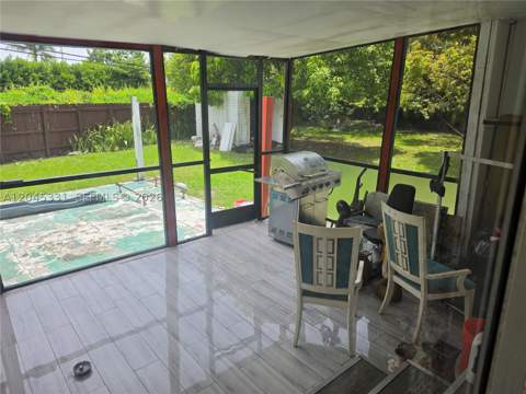 10801 NE 10th Ave, Biscayne Park FL - photo 23 of 23