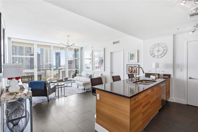 2 bedroom Condominium at 3301 NE 1st Ave H1704, Four Midtown Miami Condo, Miami — photo 2