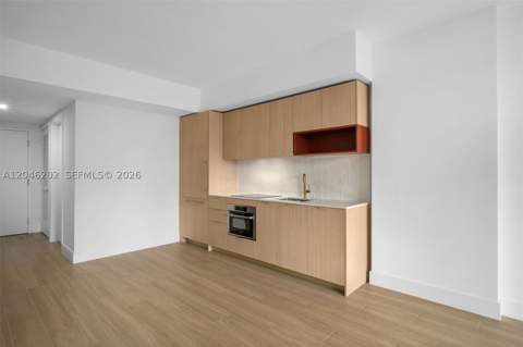 90 NE 32nd 404, Miami FL - photo 12 of 31