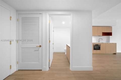 90 NE 32nd 404, Miami FL - photo 16 of 31
