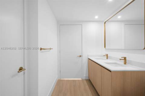 90 NE 32nd 404, Miami FL - photo 23 of 31