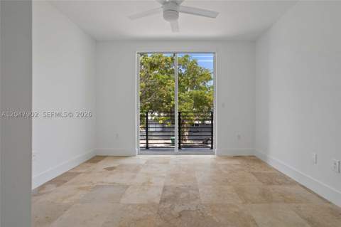 7004 NE 5th Ave, Miami FL - photo 18 of 36
