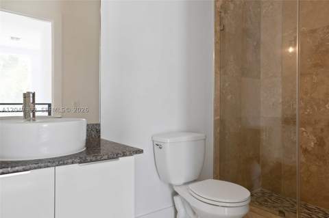 7004 NE 5th Ave, Miami FL - photo 19 of 36