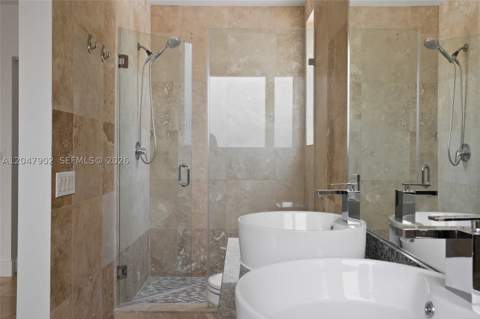 7004 NE 5th Ave, Miami FL - photo 22 of 36