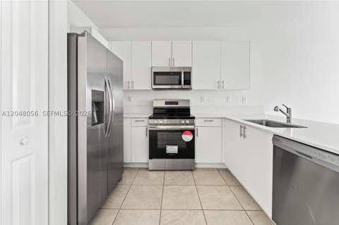 12958 SW 231st St, Miami FL - photo 11 of 46