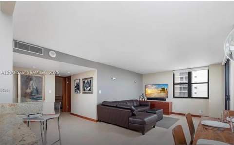 2555 Collins Ave 1101, Miami Beach FL - photo 22 of 41