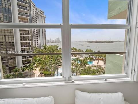 5 Island Ave 8H, Miami Beach FL - photo 23 of 91