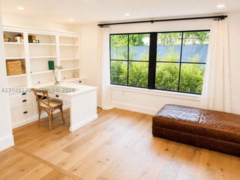 4455 N Bay Rd, Miami Beach FL - photo 12 of 14