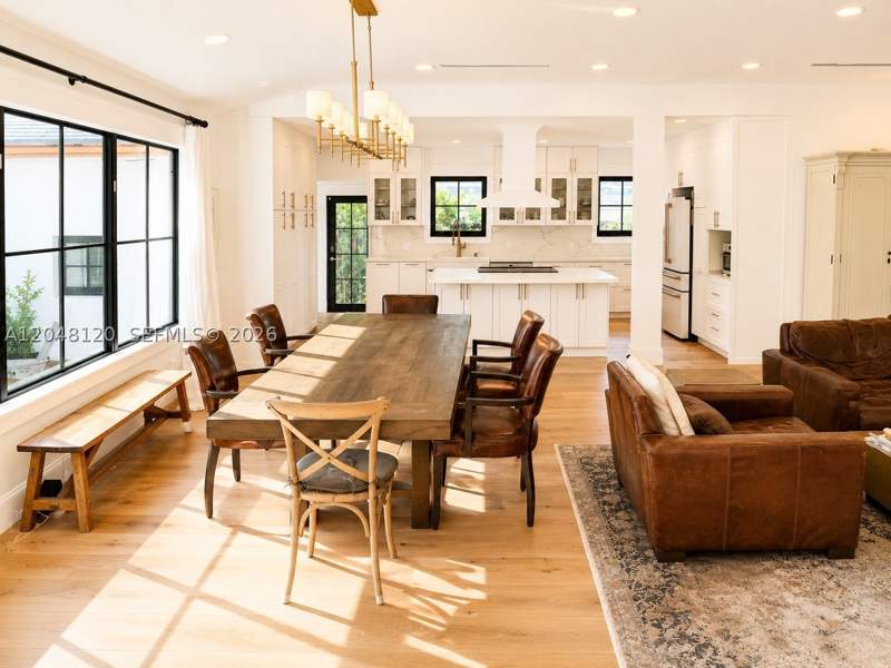 3 bedroom SingleFamilyResidence at 4455 N Bay Rd, Nautilus Sub, Miami Beach — photo 2