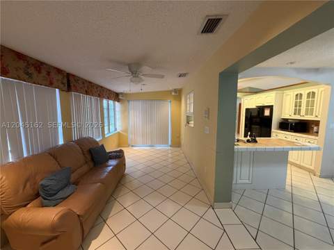 3262 SW 139th Pl, Miami FL - photo 10 of 36