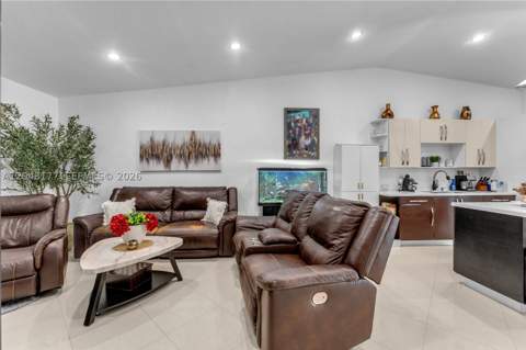 25808 SW 127th Ct Cir, Homestead FL - photo 7 of 34