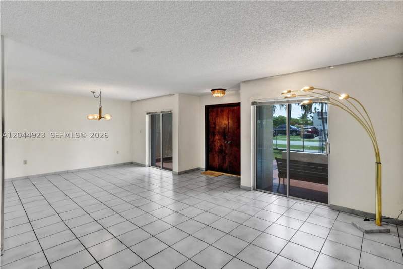 3 bedroom Townhouse at 1050 SW 123rd Ave 2-15Ci, Model Twin Homes Condo, Miami — photo 4