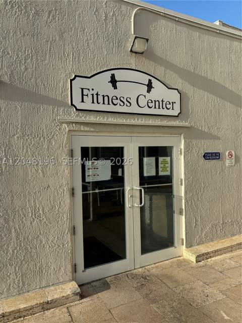 19201 Collins Ave 545, Sunny Isles Beach FL - photo 19 of 25