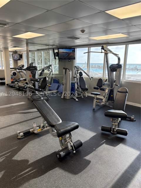 19201 Collins Ave 545, Sunny Isles Beach FL - photo 21 of 25