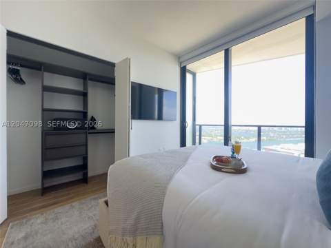 398 NE 5th St 4210, Miami FL - photo 12 of 30