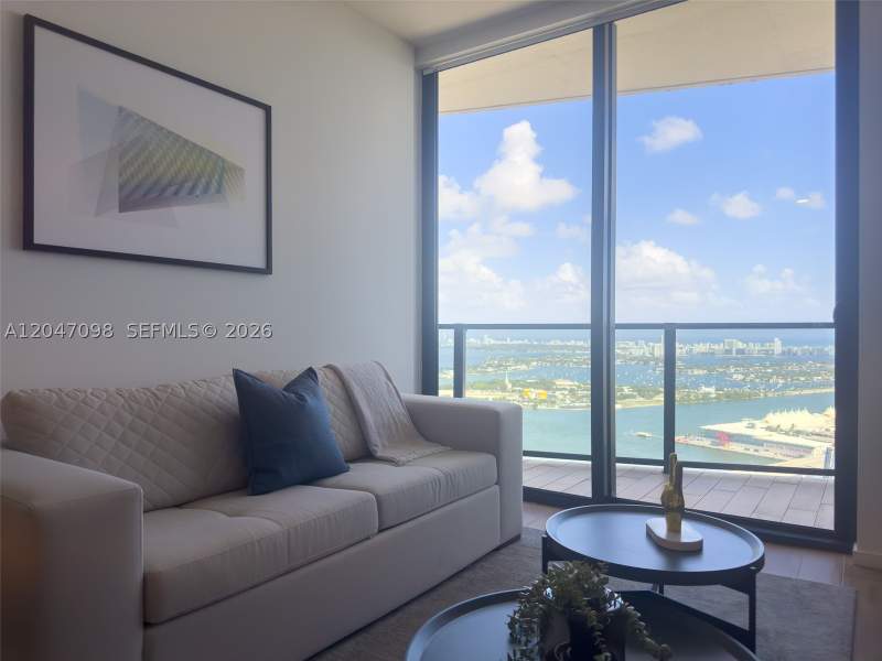 1 bedroom Condominium at 398 NE 5th St 4210, Map Of Miami Dade Co. FL., Miami — photo 2