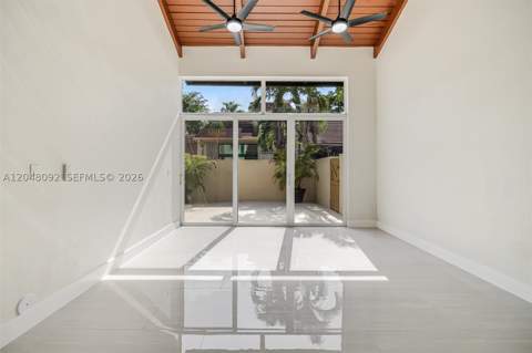 11621 SW 90th St, Miami FL - photo 14 of 35