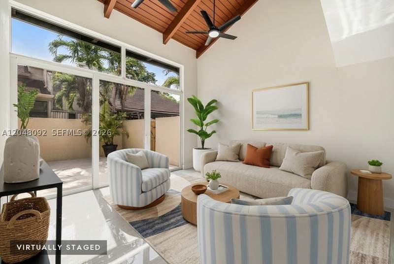3 bedroom Townhouse at 11621 SW 90th St, Lenox Woods, Miami — photo 2