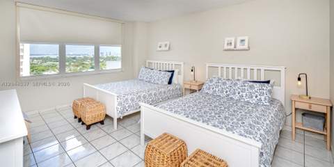 5601 Collins Ave 1517, Miami Beach FL - photo 18 of 33