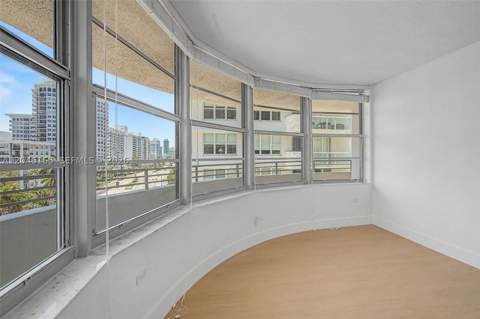 5555 Collins Ave 7B, Miami Beach FL - photo 17 of 21