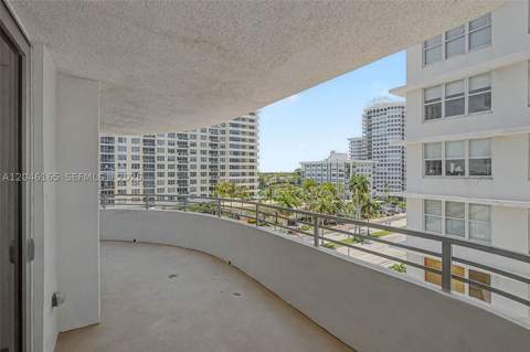5555 Collins Ave 7B, Miami Beach FL - photo 19 of 21