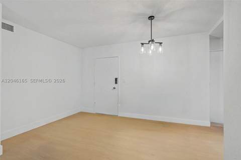 5555 Collins Ave 7B, Miami Beach FL - photo 8 of 21