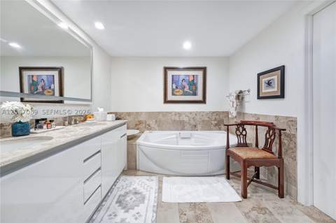 1455 Ocean Dr 904, Miami Beach FL - photo 21 of 70