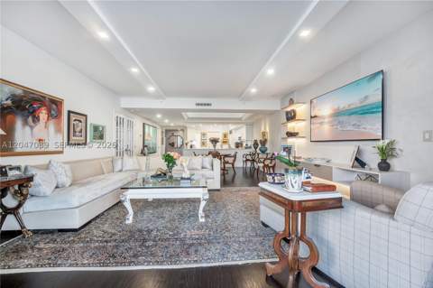 1455 Ocean Dr 904, Miami Beach FL - photo 8 of 70
