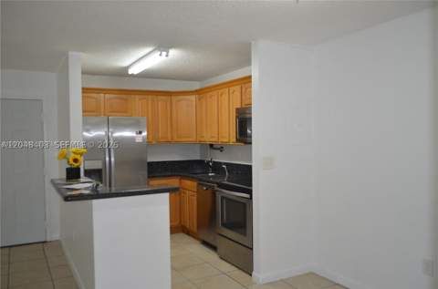 15630 SW 80th St I-210, Miami FL - photo 9 of 12