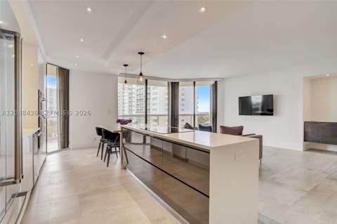 20191 E Country Club Dr 802, Aventura FL - photo 10 of 32