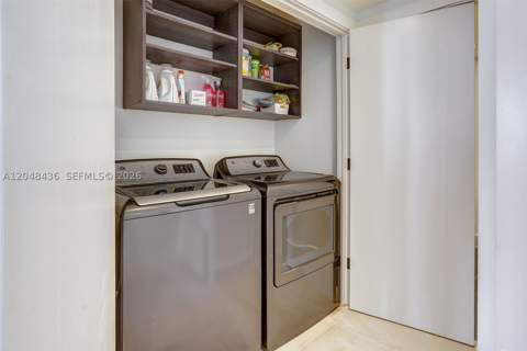 20191 E Country Club Dr 802, Aventura FL - photo 14 of 32