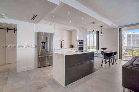 20191 E Country Club Dr 802, Aventura FL - photo 8 of 32