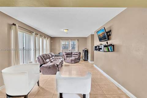 331 NE 176th St, North Miami Beach FL - photo 13 of 28